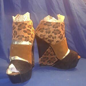 Pony Hair LEOPARD COMBO /  PATENT LEATHER COLOR BLOCKED WEDGE